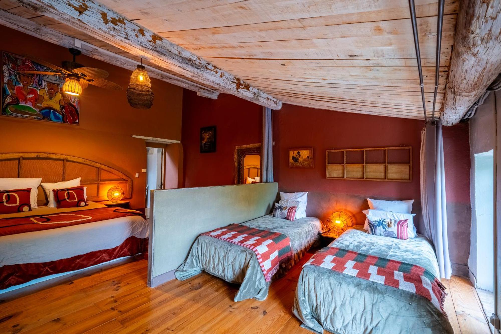 Prieure Saint-Louis Maison D'Hotes Floure Bagian luar foto