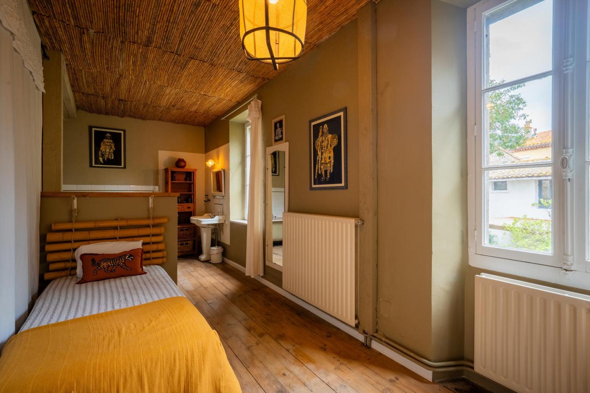 Prieure Saint-Louis Maison D'Hotes Floure Bagian luar foto